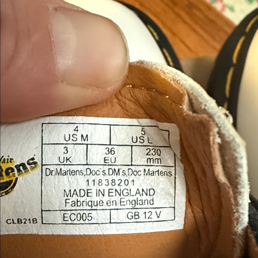 Dr. Martens 1461 Derby, Black and White 3 Eye Shoes NWT 🐎 - Picture 5 of 6